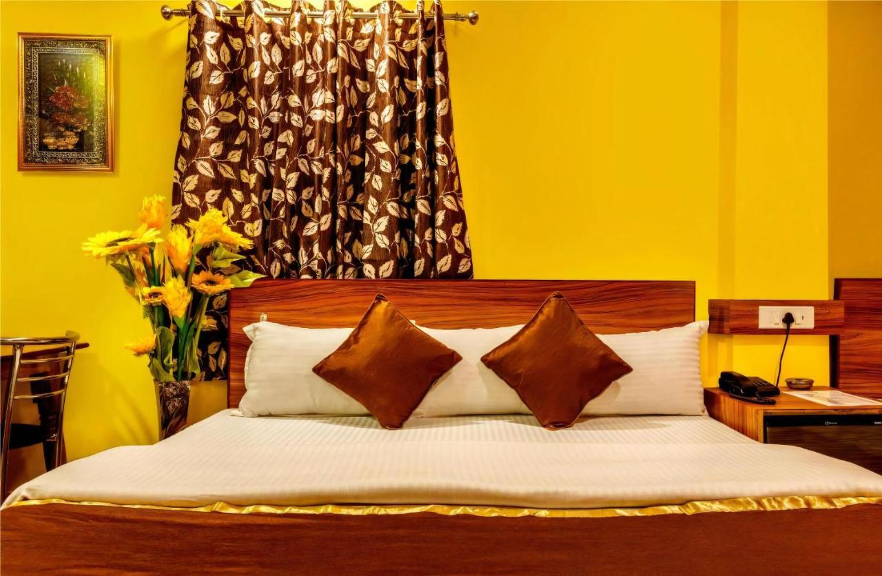 The Silverline Hotel Calcutta Extérieur photo
