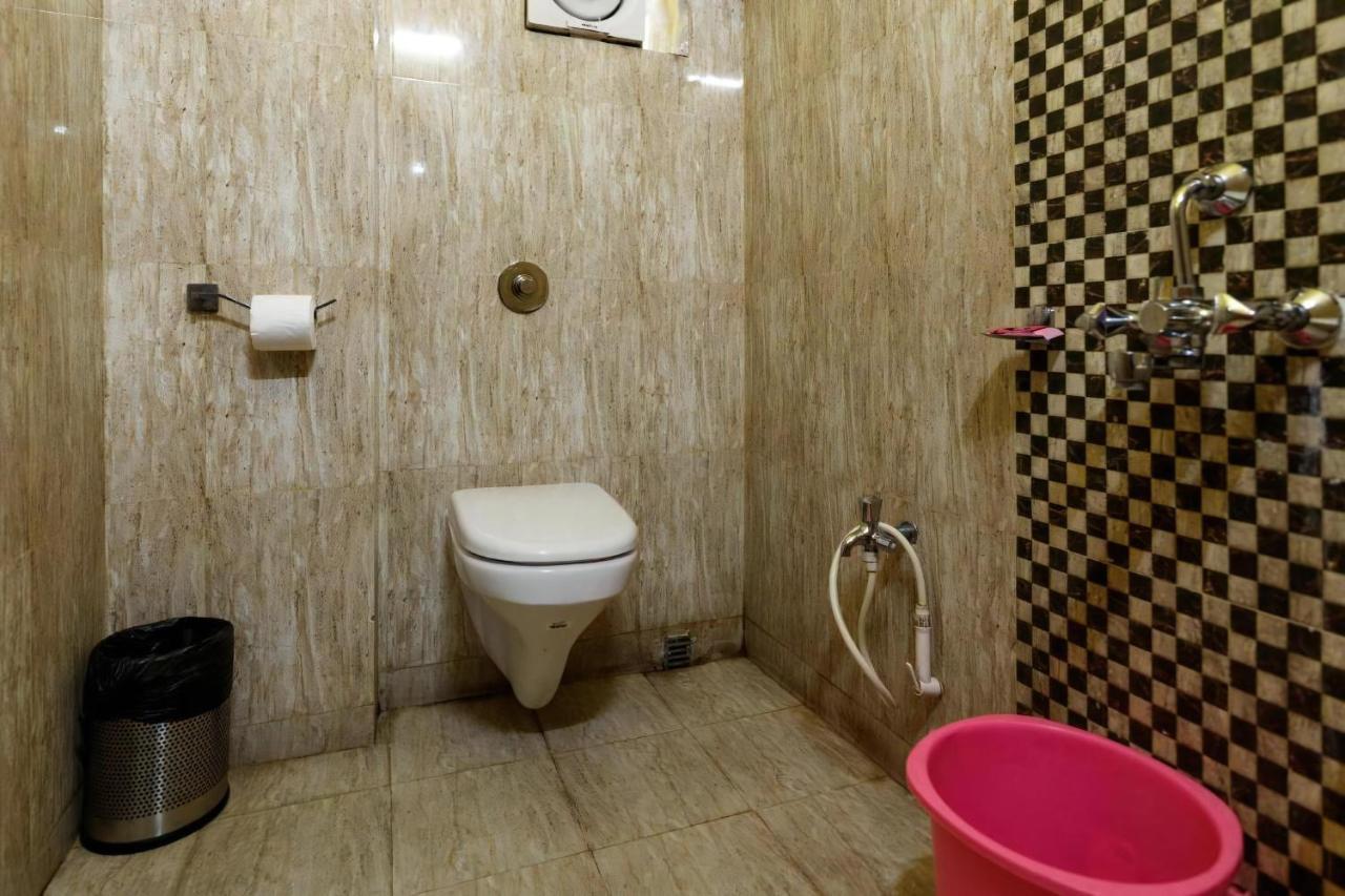 The Silverline Hotel Calcutta Extérieur photo