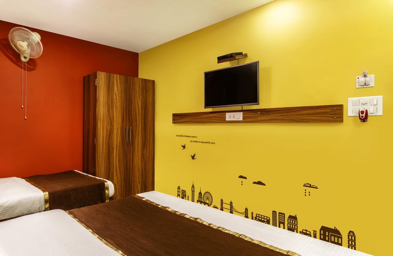 The Silverline Hotel Calcutta Extérieur photo
